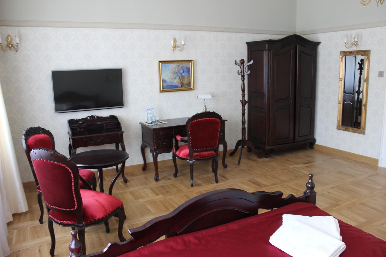 Pałac 2* Bedlewo